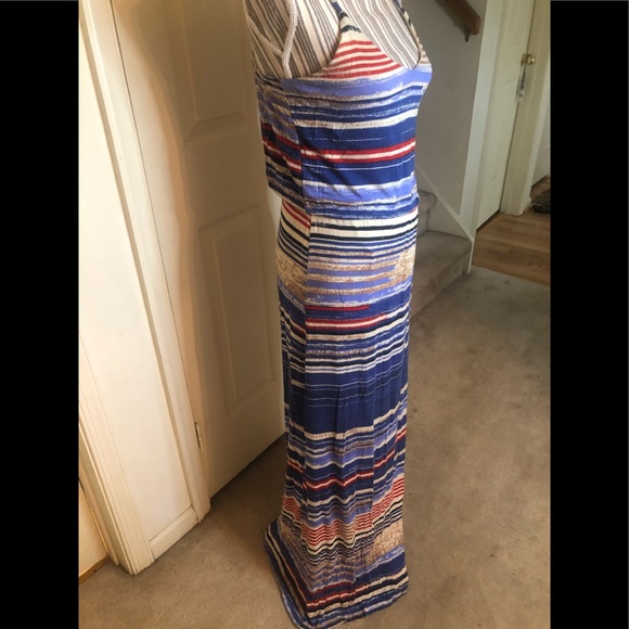 Maxi Dress. High slit in back, looks beautiful on. - Picture 2 of 5